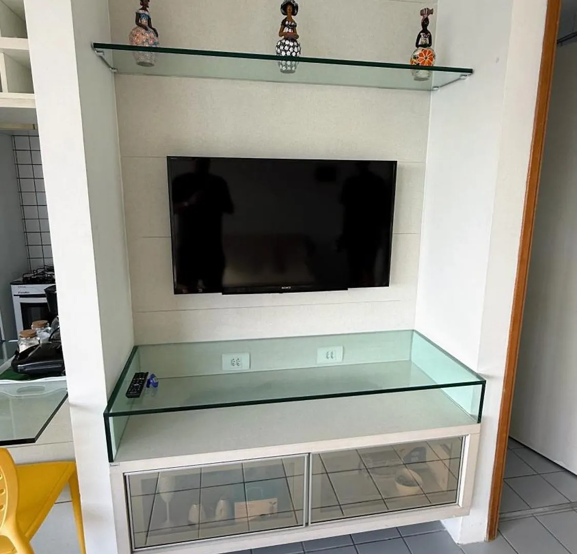 Simple Apartment, Heart Of The Action! Recife 0*,